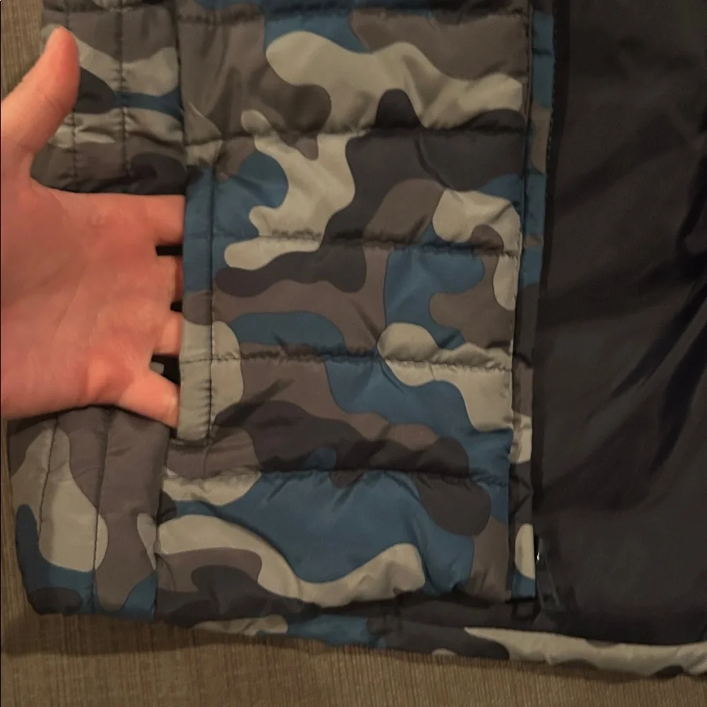 GYMBOREE Blue Camo Puffer Vest 3T